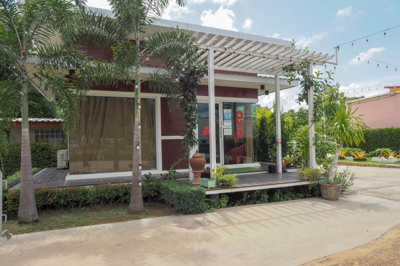 Oyo 75339 Full Frame Resort Kanchanaburi Extérieur photo